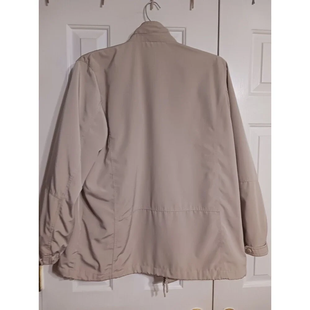 Women's Liz Claiborne Light Taupe Jacket Size L Rain? - Picture 7 of 10